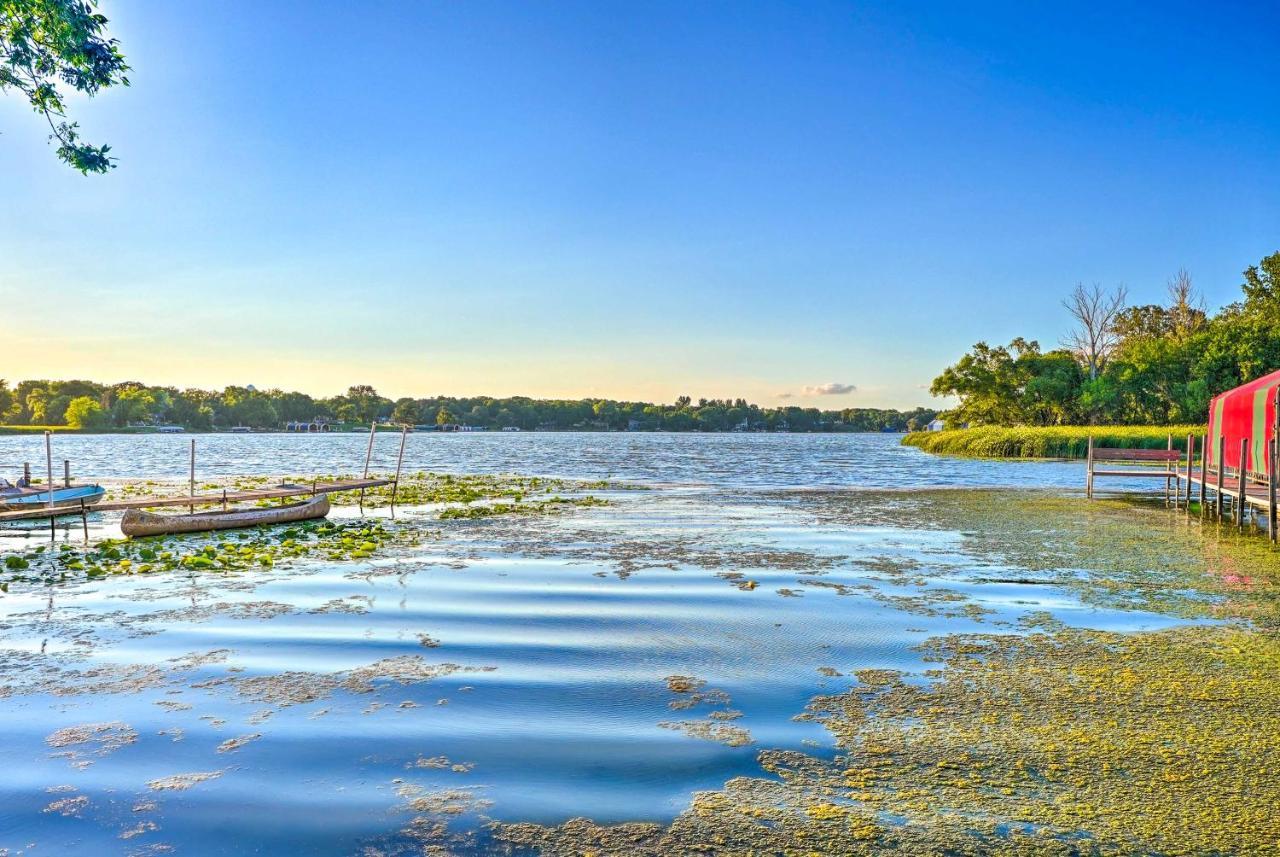 Waterfront Mound Retreat With Dock And Lake Access! Villa Exterior photo